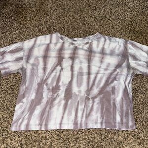 Isa and Elle Cropped T Shirt Size Medium